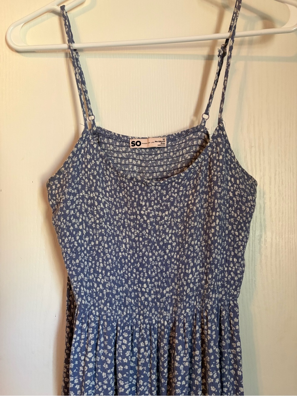 SO Blue Floral Smocked Midi Dress
